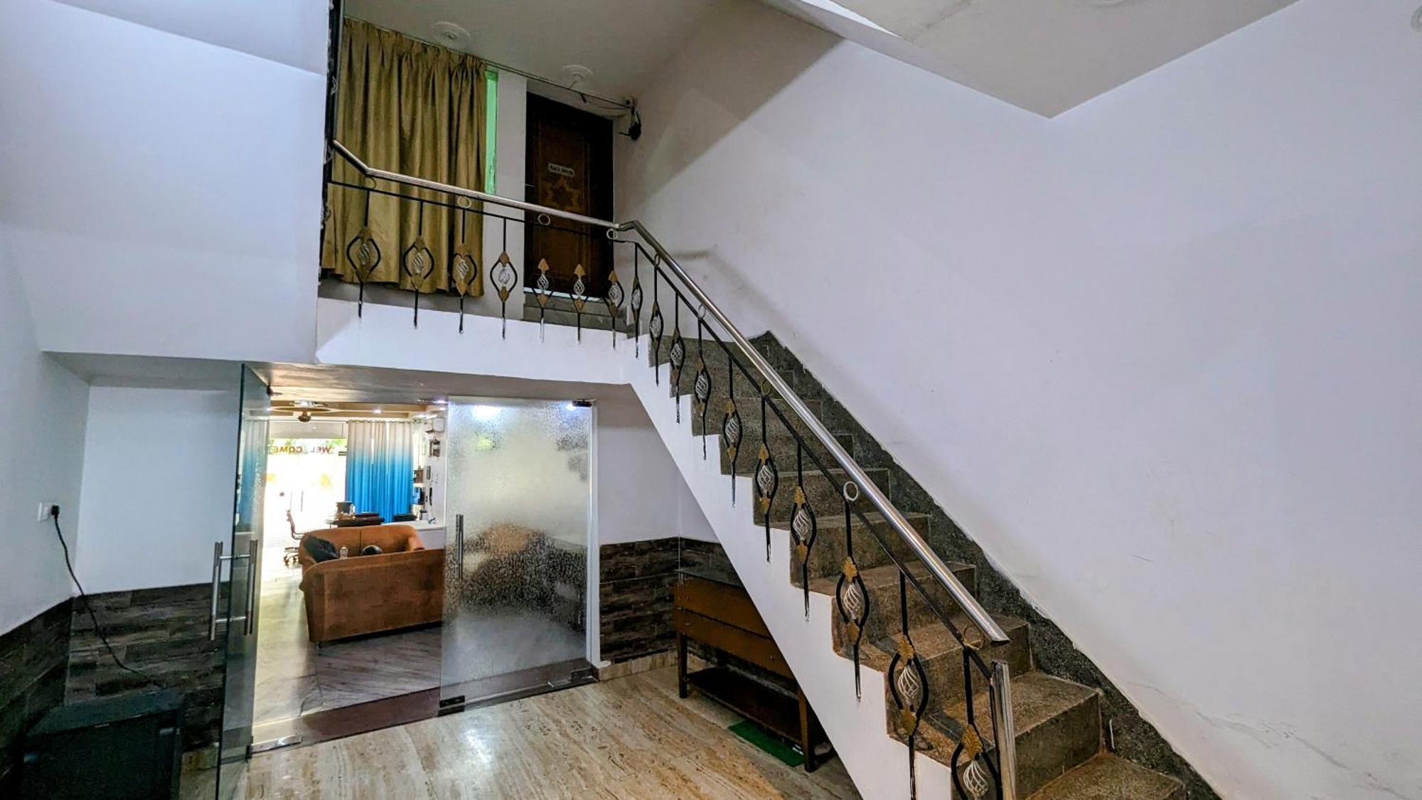 Hotel Lecston @Yashobhoomi Dwarka Sector - 25 Metro Station Delhi Zewnętrze zdjęcie