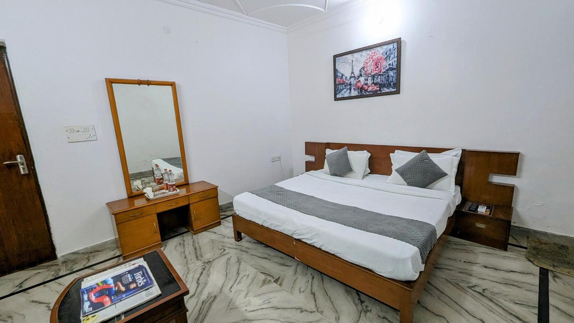 Hotel Lecston @Yashobhoomi Dwarka Sector - 25 Metro Station Delhi Zewnętrze zdjęcie