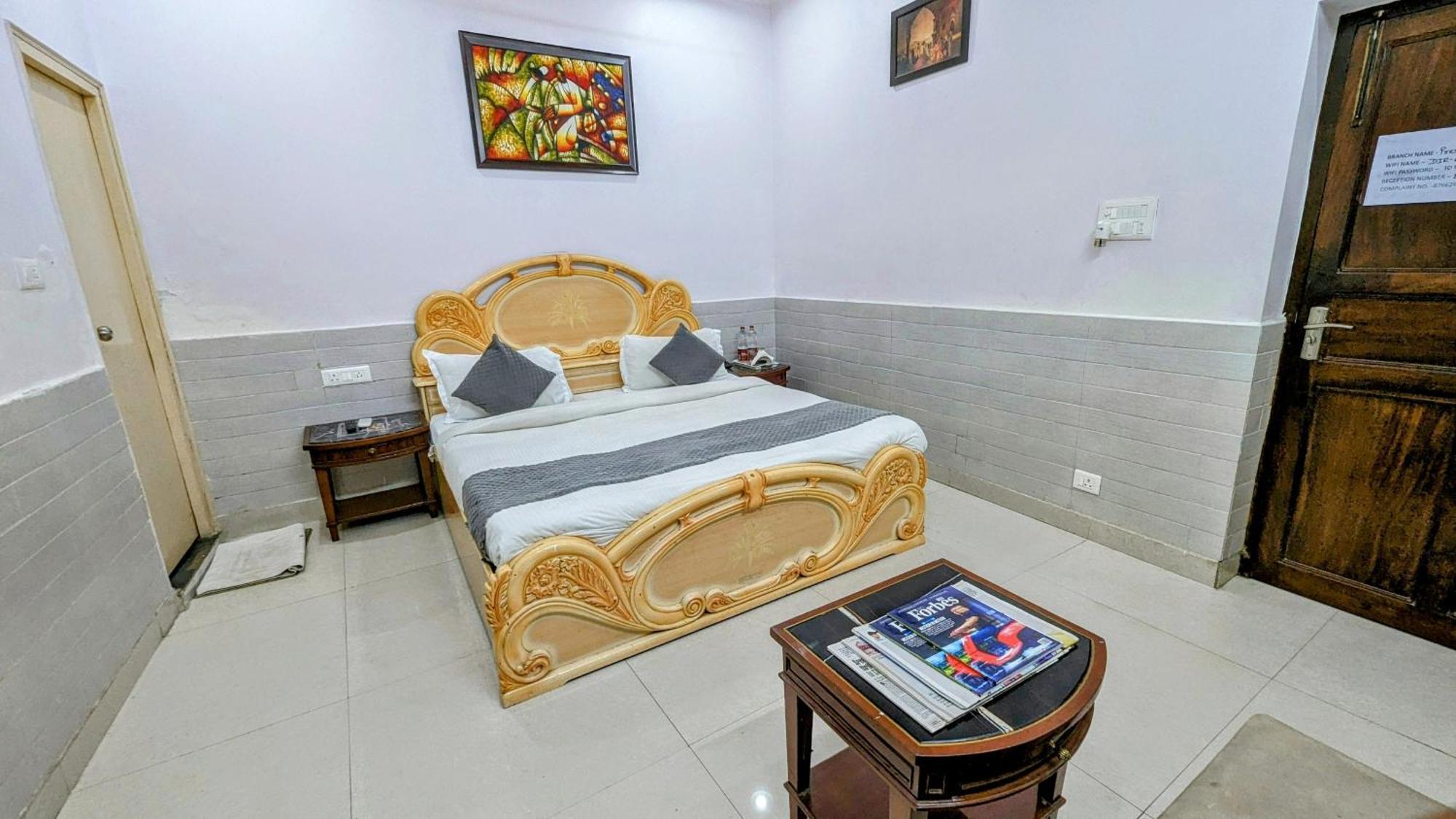 Hotel Lecston @Yashobhoomi Dwarka Sector - 25 Metro Station Delhi Zewnętrze zdjęcie
