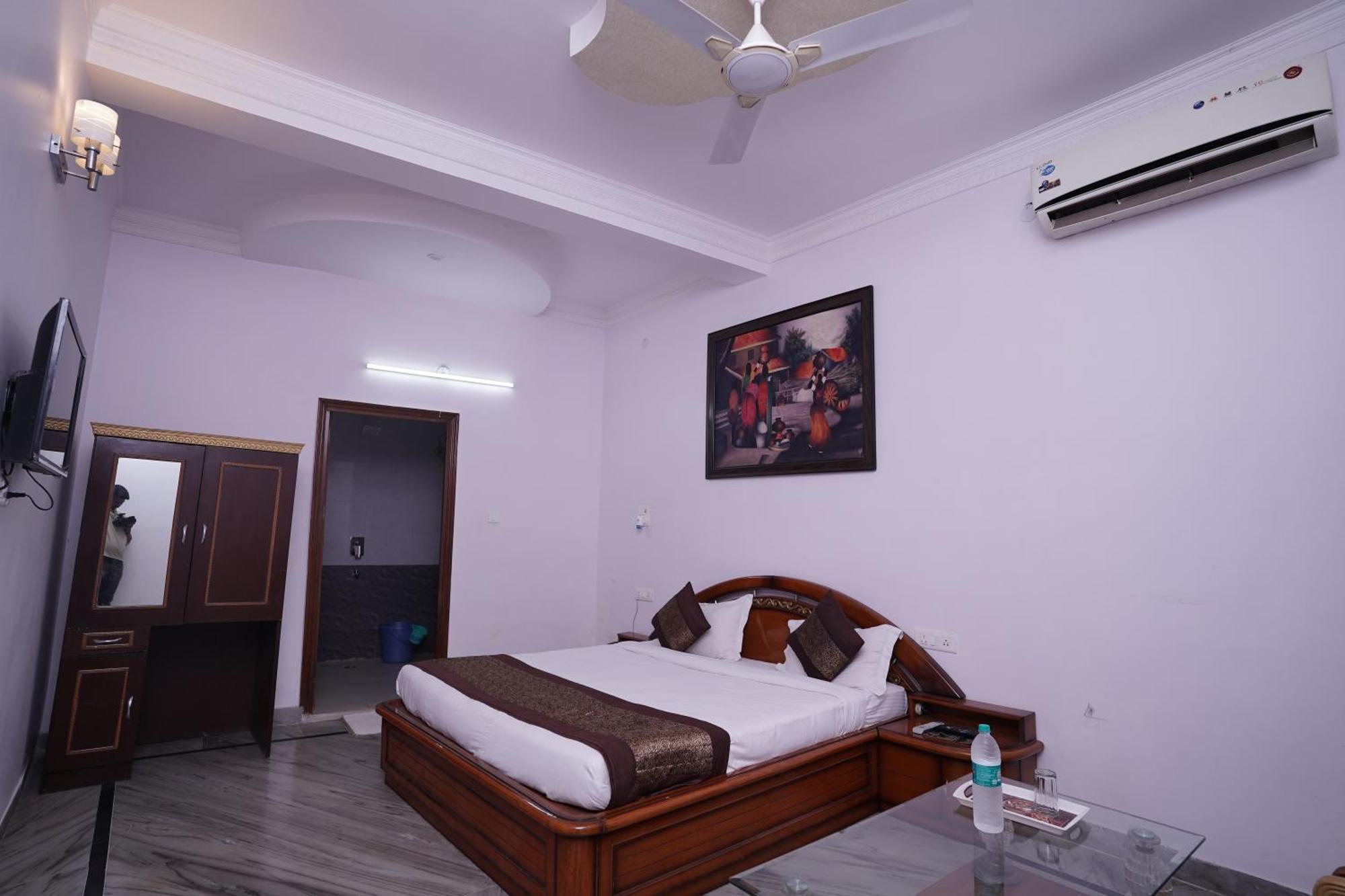Hotel Lecston @Yashobhoomi Dwarka Sector - 25 Metro Station Delhi Zewnętrze zdjęcie