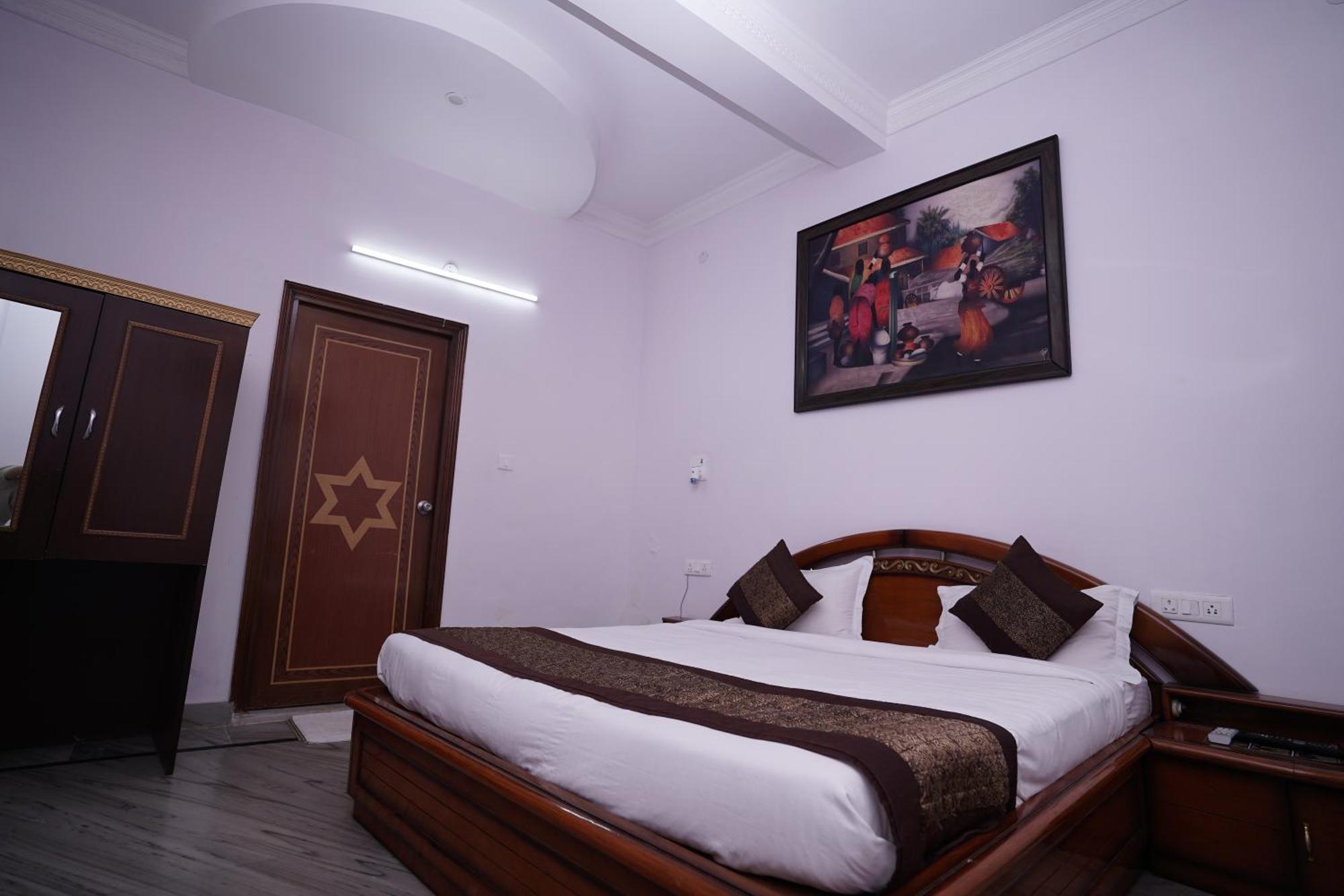 Hotel Lecston @Yashobhoomi Dwarka Sector - 25 Metro Station Delhi Zewnętrze zdjęcie
