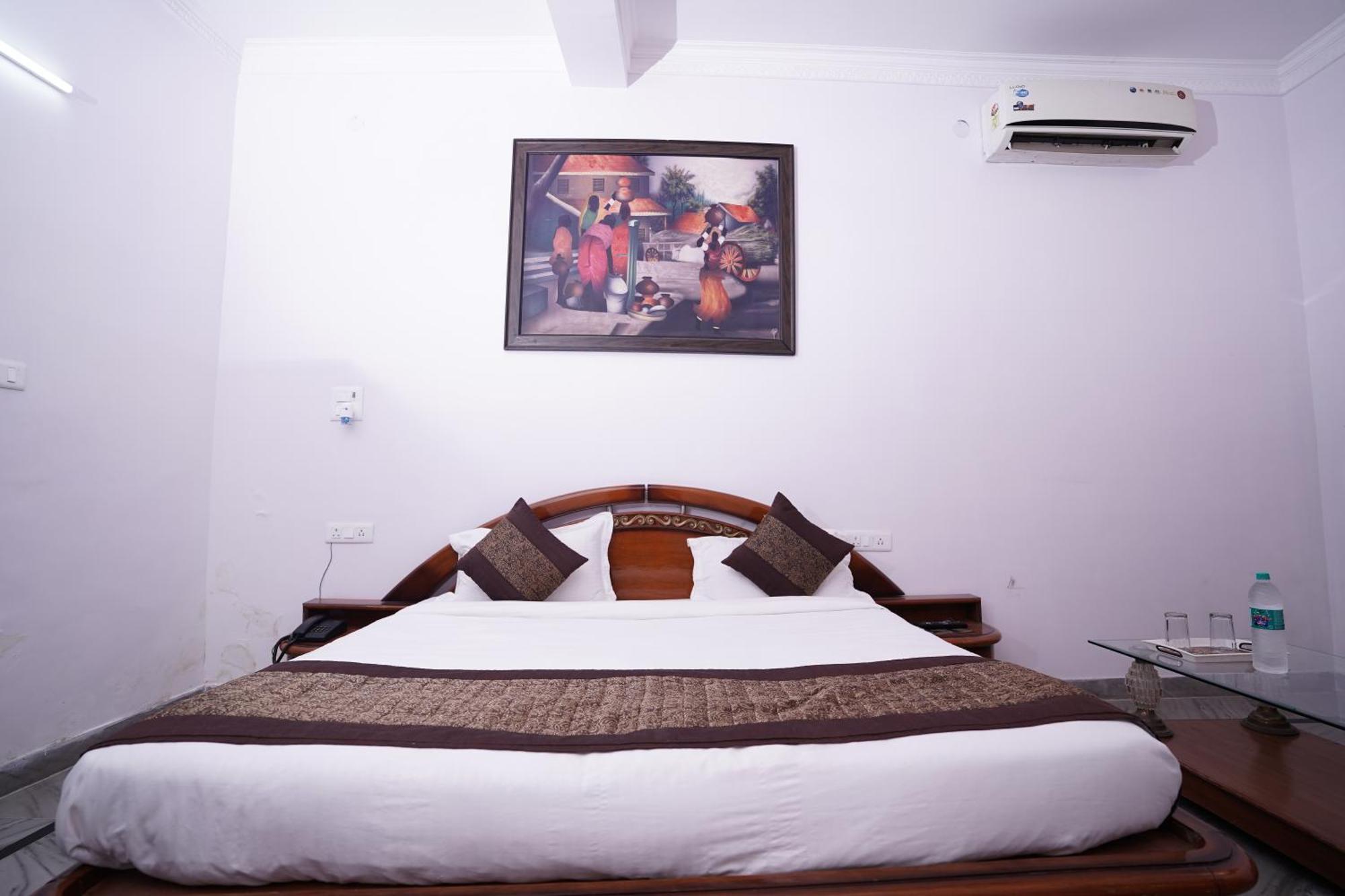 Hotel Lecston @Yashobhoomi Dwarka Sector - 25 Metro Station Delhi Zewnętrze zdjęcie